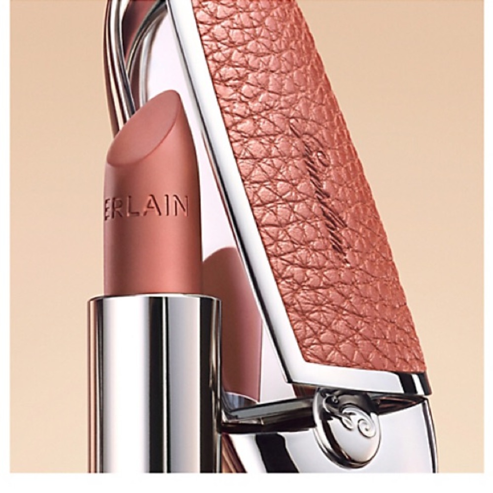 Guerlain Paris Rouge G Luxurious Velvet No. 159 Warm Almond Rosewood Case Combo